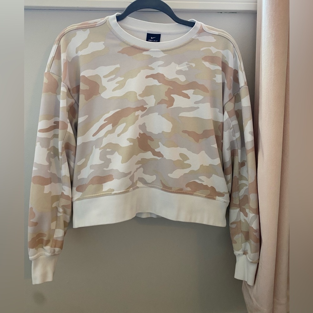 Nike Cropped Neutral Camo Crewneck